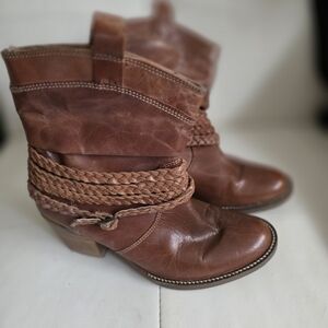 Women's Braided Leather Ankle Boots
